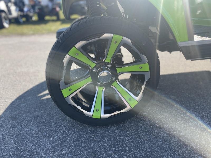 2022 Evolution Electric Vehicles Classic 4 Pro