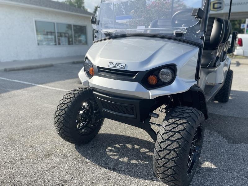 2022 E-Z-GO Express™ L6 ELiTE™ Lithium Platinum